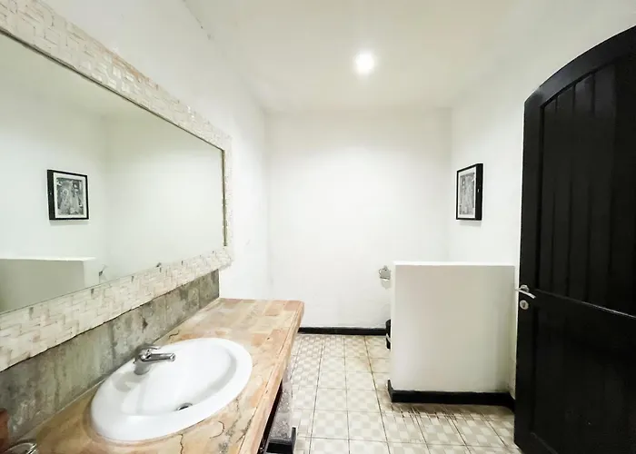 Singgah By Lensa Hospitality Villa Seminyak