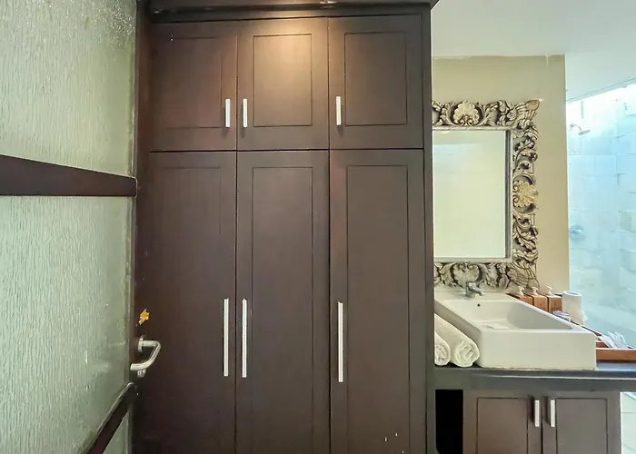 Singgah By Lensa Hospitality * スミニャック