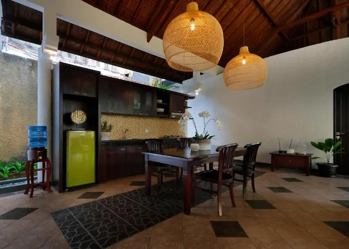Singgah By Lensa Hospitality ヴィラ